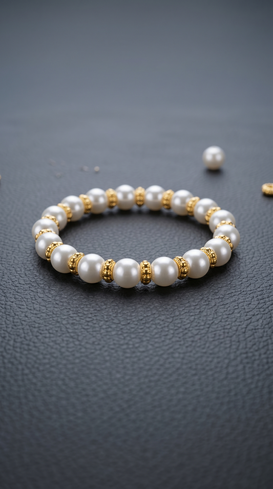 Antik İşlemeli Gold Detaylı İnci Bileklik